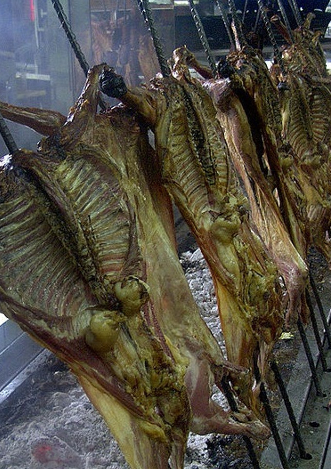 Una foto de Cabrito al pastor