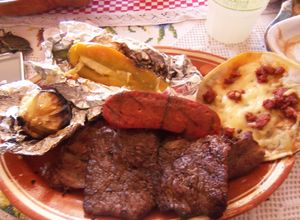 Una foto de Carne asada a las brasas