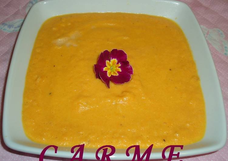 Crema de zanahorias, manzana, nabo y puerros