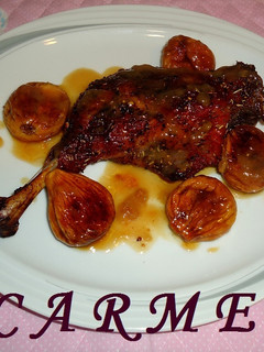 Una foto de Muslos de pato asados con higos caramelizados