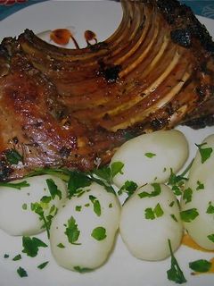 Una foto de Cochinillo al horno