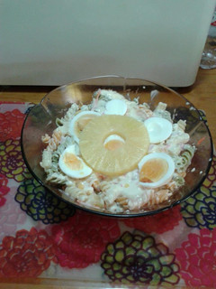 Una foto de Ensalada de pasta con piña