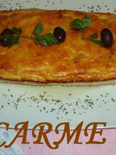Una foto de Pastel de berenjena blanca, carne y jamón