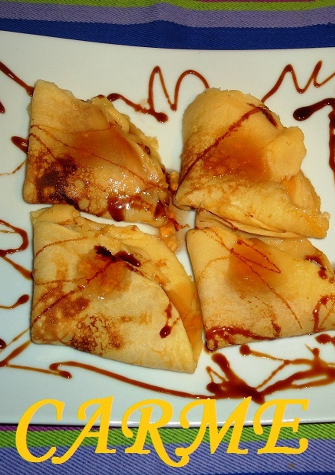 Una foto de Crêpes rellenas con jalea de lima