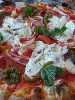 Una foto de Pizza napolitana