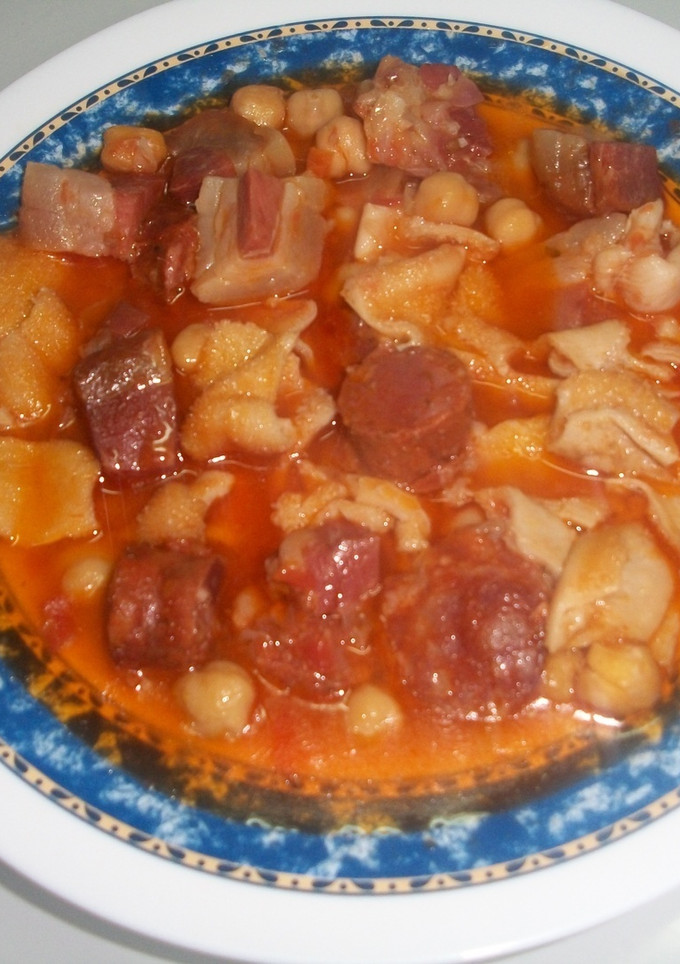 Una foto de Callos de cordero en salsa 