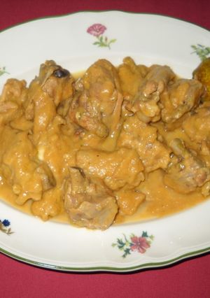 Una foto de Pollo con peras