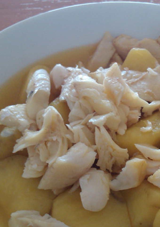 Una foto de Guiso de pescado con patatas