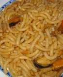 Fideos con mejillones y gambas