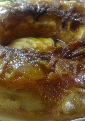 Una foto de Torta de manzana invertida fácil