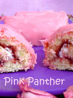 Una foto de Pastelitos Pink Panther