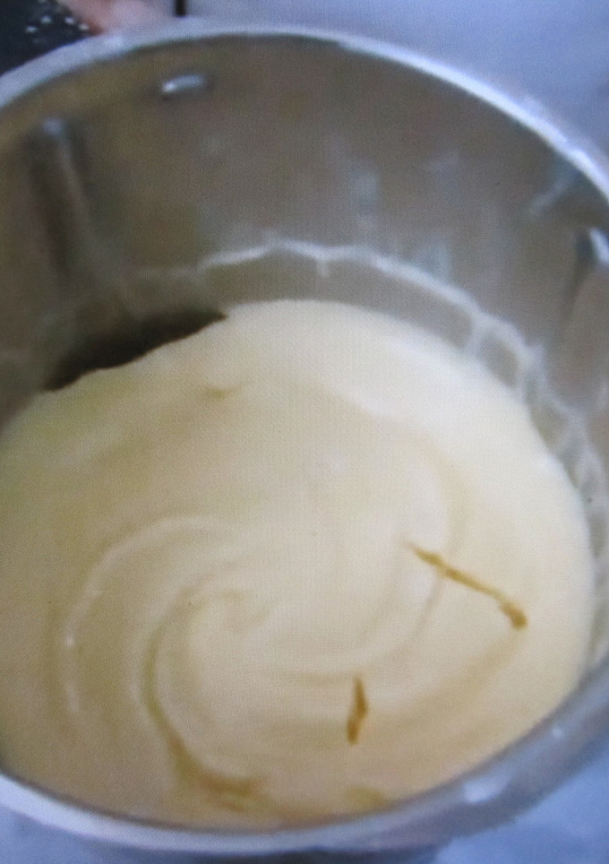 Una foto de Crema pastelera fácil con la Thermomix