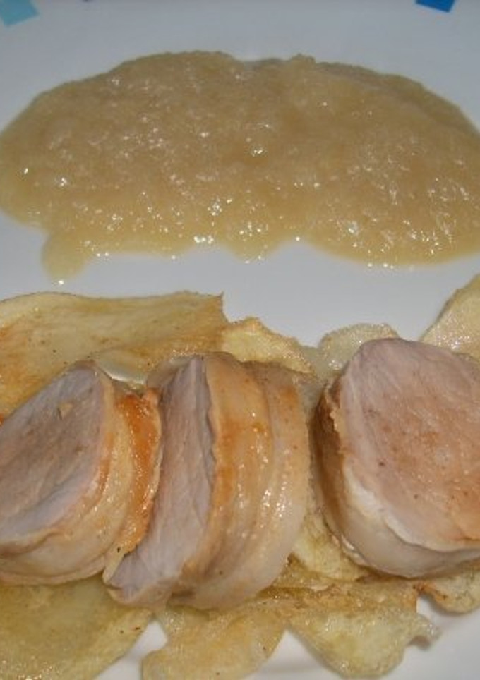 Una foto de Solomillo con salsa de cebolla cremosa
