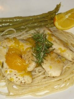Una foto de Pollo a la mandarina al romero