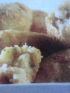 Una foto de Croquetas de papa y atún caseras