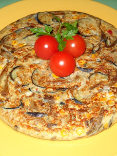 Una foto de Tortilla de setas y hortalizas