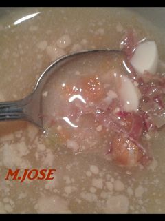 Una foto de Consomé de jamón