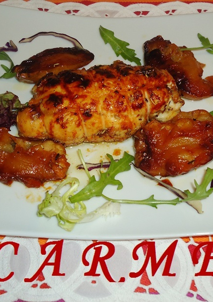 Una foto de Rollitos de pollo rellenos asados con manzanas y miel