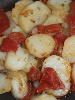 Una foto de Patatas y pimientos al orégano