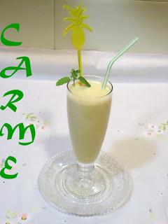 A picture of Banana and Mandarin Smoothie.