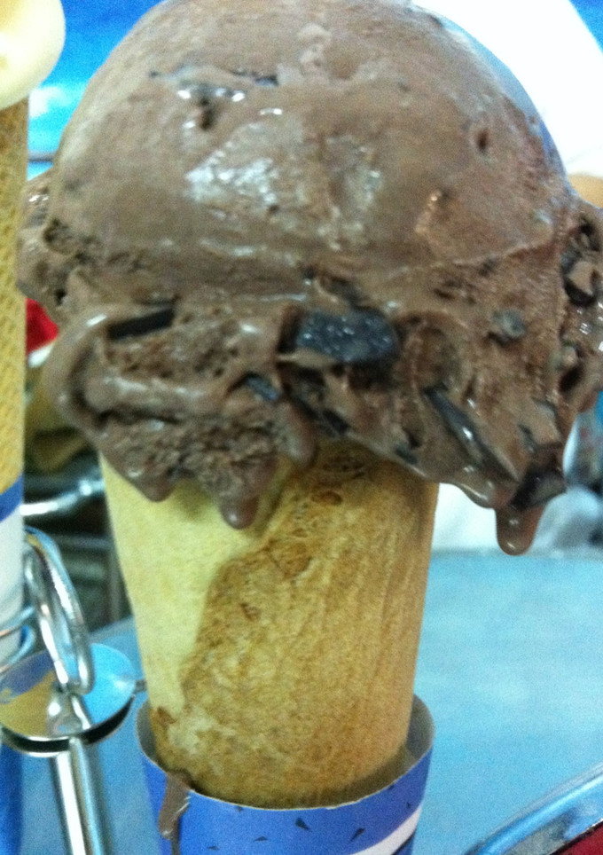 Una foto de Helado de chocolate