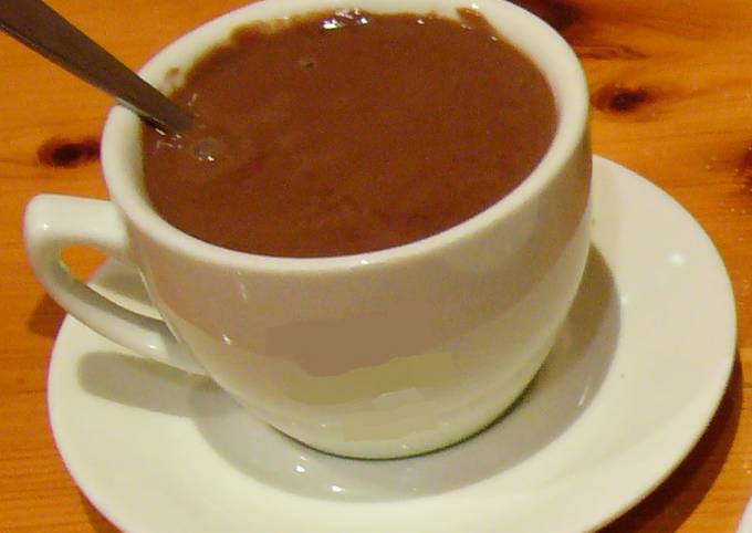 Chocolate Caliente con Naranja 