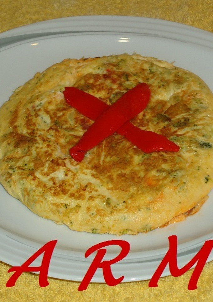 Una foto de Tortilla de brócoli, pavo y chorizo