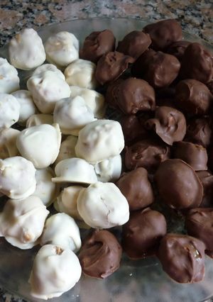 Una foto de Bombones caseros para rellenar los muffins de chocolate