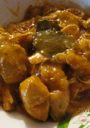 Una foto de Pechugas en salsa de calabaza