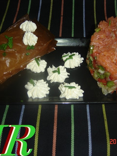 Una foto de Tartar de salmón ahumado