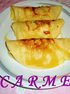 Una foto de Crêpes con queso brie y jamón serrano