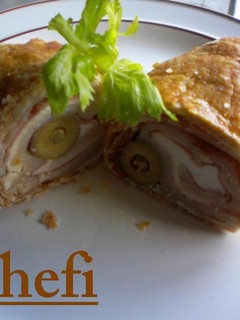 Una foto de Rosco de hojaldre relleno