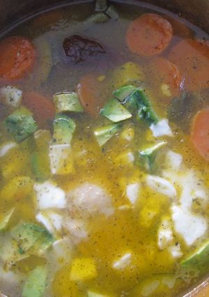 Una foto de Caldo tlalpeño original
