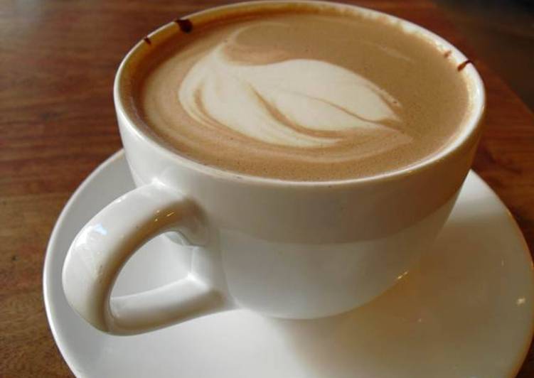 cafe con leche endulzado con miel cafe con leche endulzado con miel