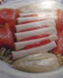 Ensalada de palmitos con salmón y pimientos