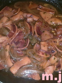Una foto de Potas encebolladas