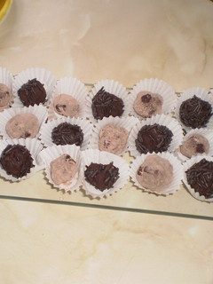 Una foto de Trufas de chocolate caseras fáciles