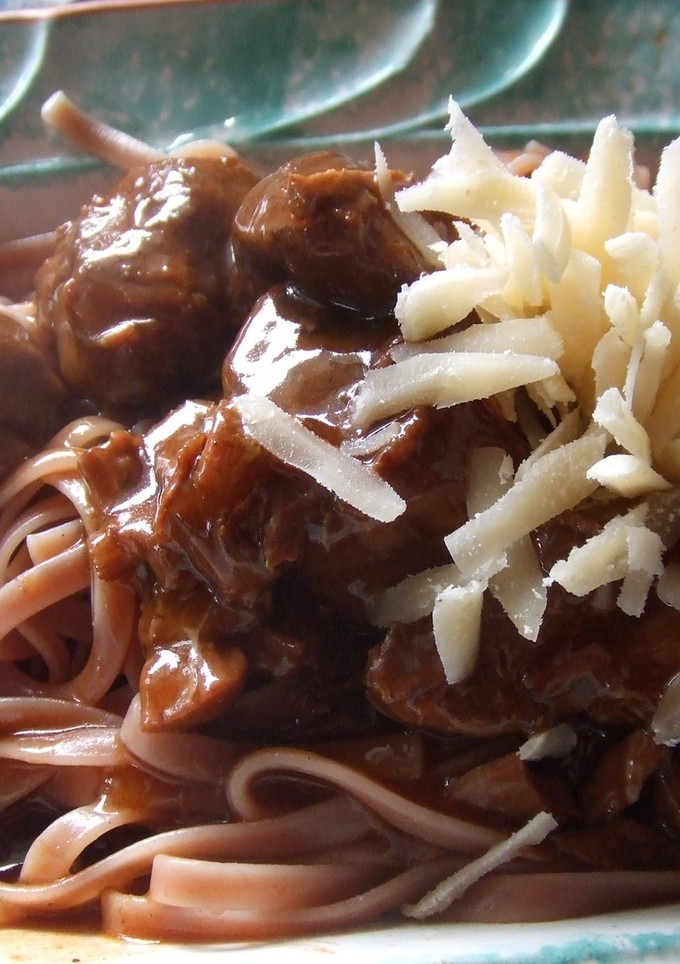 Una foto de Ragú de corzo con tallarines