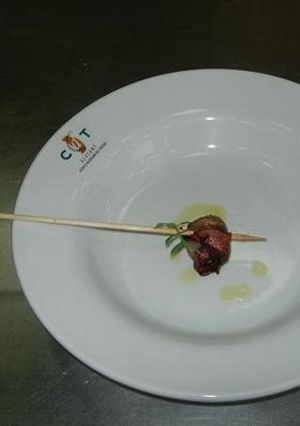 Una foto de Delicias de Elche con dátil fresco