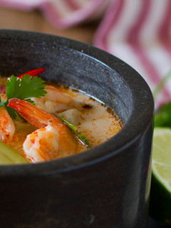 Una foto de Tom Yam Kung con leche de coco