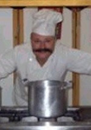 Una foto de Chips rotas con pechuga de pollo