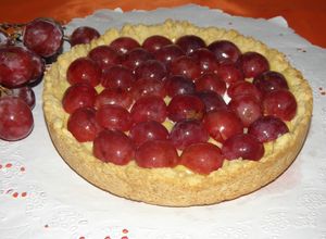 Una foto de Tarta de uvas y vino moscatel