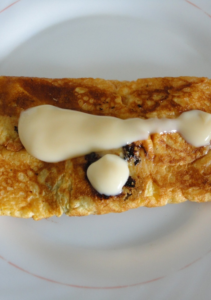 Una foto de Tortilla con natillas