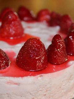 Una foto de Mousse de frutillas light