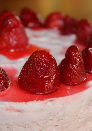 Una foto de Mousse de frutillas light