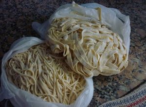 Una foto de Tallarines caseros al huevo
