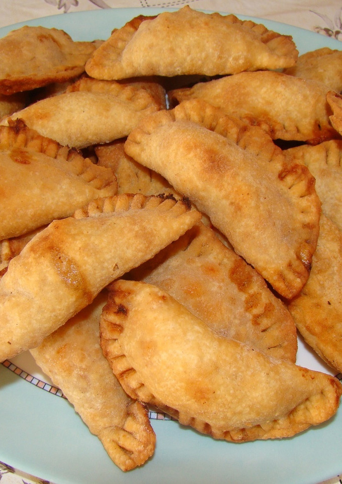 Una foto de Empanadillas de atún y huevo para la merienda