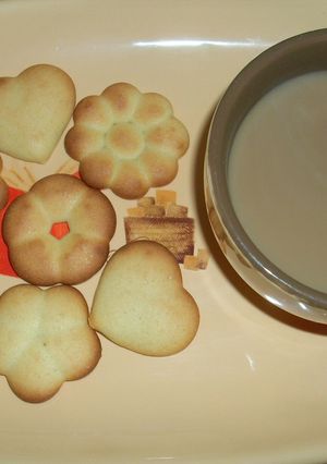 Una foto de Delicias de mantequilla y almendra