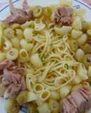 Salteado de pasta con atún