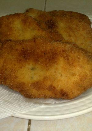 Una foto de Milanesas de pescado con pimienta